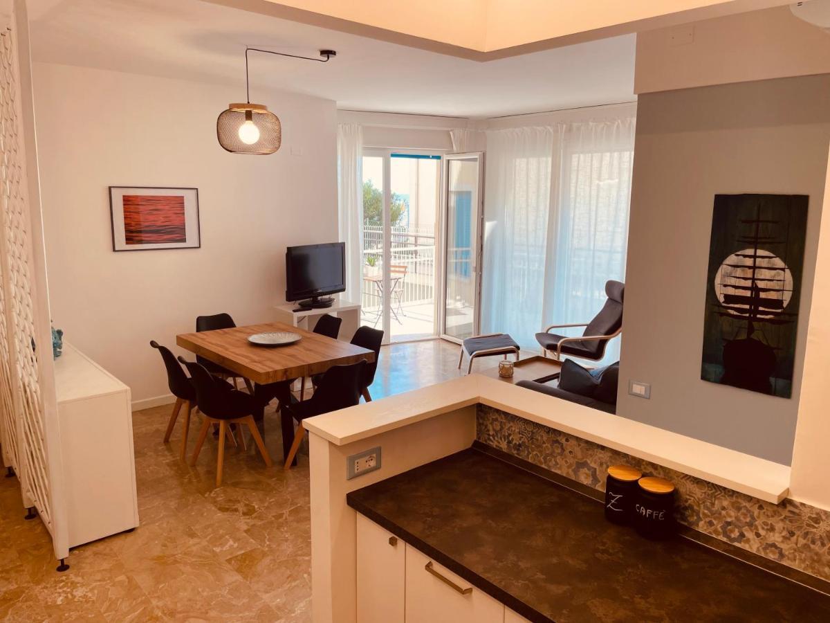 Appartamento Cima - Vista Mare, 3 Camere, Wifi, Family Apartment Lido di Jesolo Exterior foto